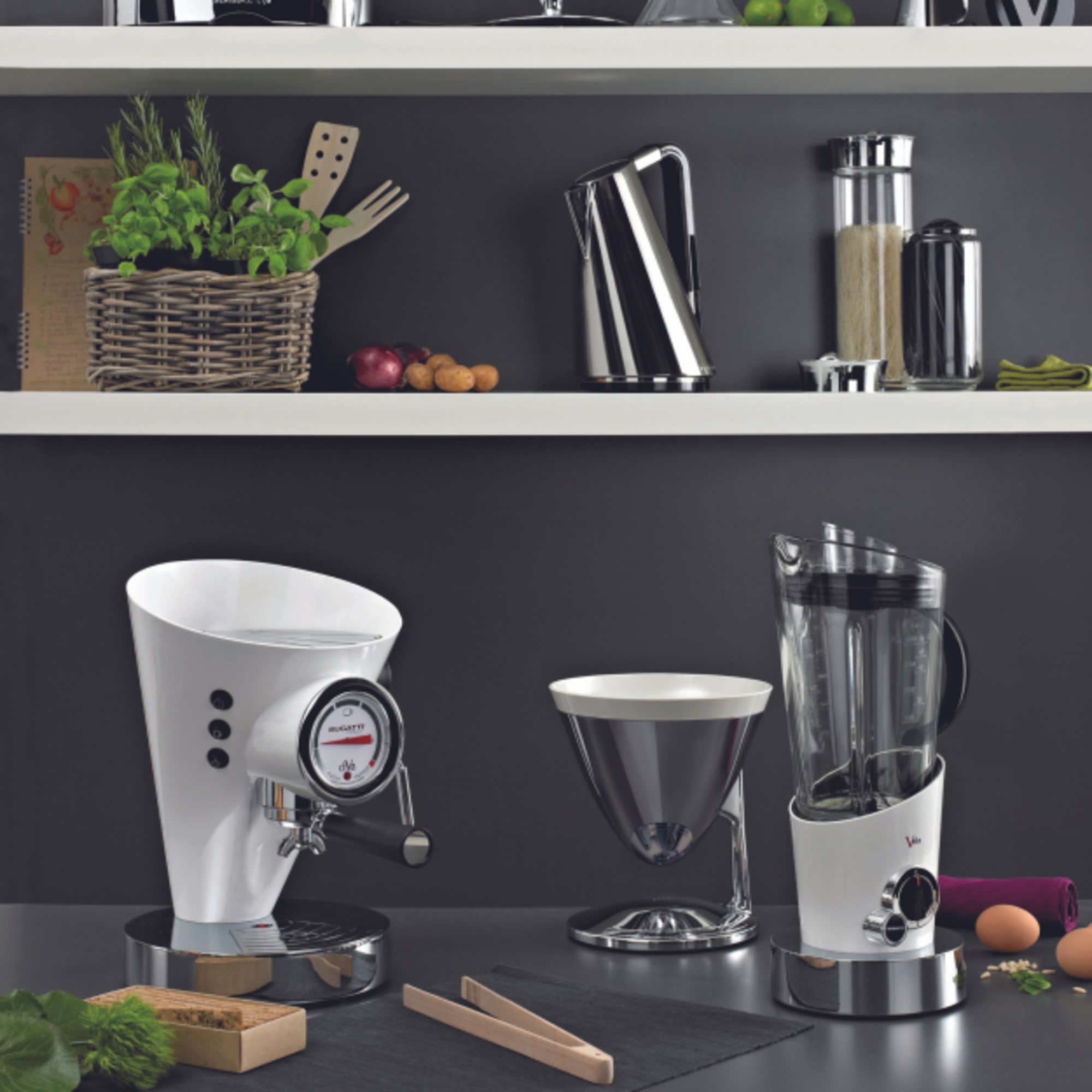 Bugatti Vita Juicer White | Kitchen Warehouse